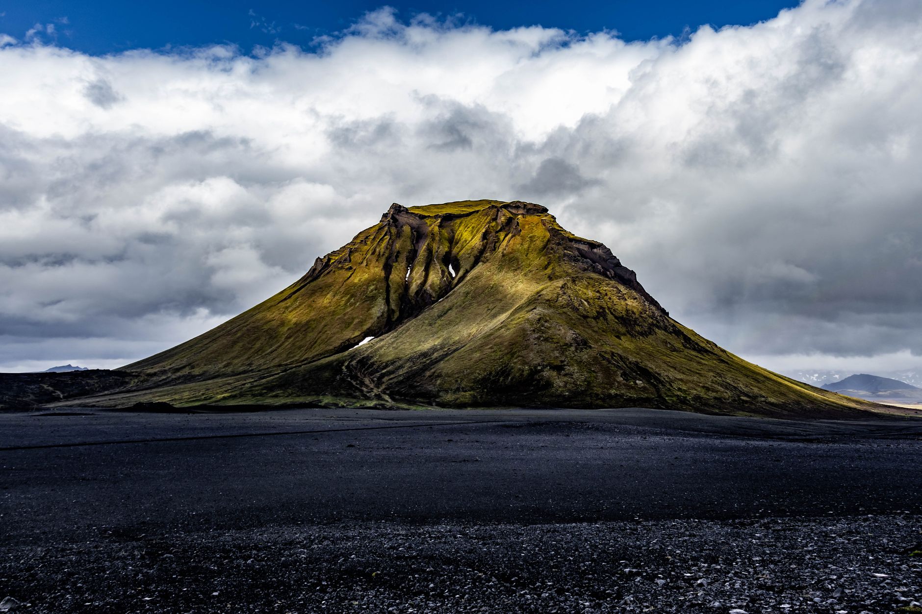 epic landscapes of laugavegur trail